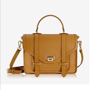 Gigi New York Hayden satchel